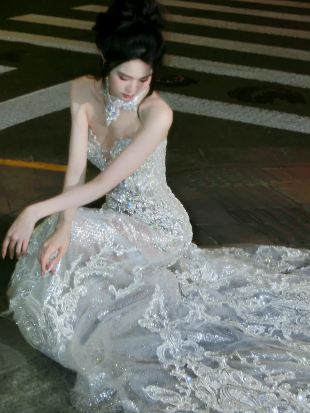 Luxury Ball Gown Sweetheart White Sequin Lace Wedding Dress Bride Gown Fairytale Wedding Dresses RB2863