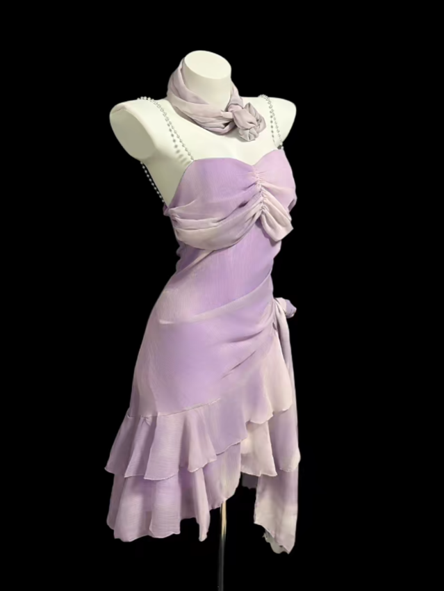 Atemberaubendes Etui-Spaghettiträger-Kleid, lila Mini, Senior Inspo, kurze Party-Outfits, formelle Homecoming-Kleider RB3075