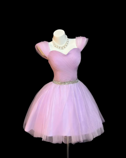 Mignonne Robe de Bal Cœur Lilas avec Perles Argentées Tulle Mini Inspo Senior Courtes Tenues de Soirée Robes de Bal de Rentrée RB3078