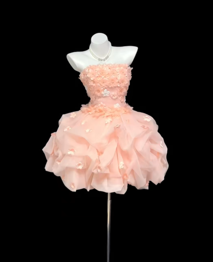 Feenhaftes Ballkleid Trägerlos mit 3D-Blumen Abschlusskleid Blush Pink Mini Senior Inspo Kurze Homecoming-Kleider RB3098