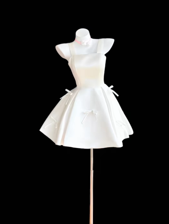 Robe de bal de fée blanche à col carré Robe de graduation Mini robe de rentrée courte RB3122