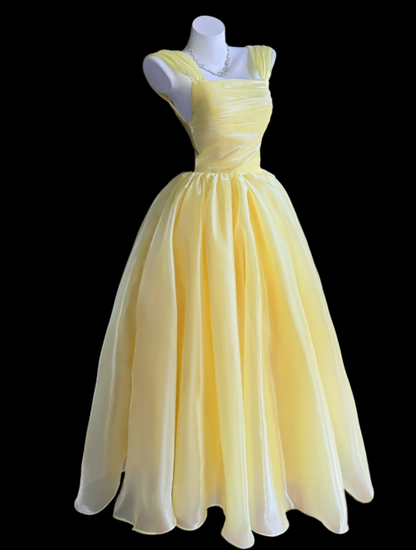 Robe de soirée bustier jaune col carré sans manches pour anniversaire, bal de promo ou événement formel RB3123