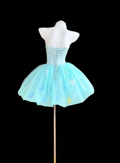 Robe de bal mignonne bustier bleu ciel clair avec fleurs 3D Mini inspiration senior Robes de soirée d'anniversaire courtes pour 17 ans Robes de retour RB3124