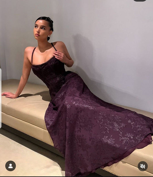 Unique A Line Spaghetti Straps Grape Lace Prom Dresses Long Party Dress Birthday Outfits Prom Gown DH3256