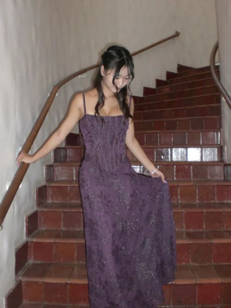 Robe de bal longue en dentelle raisin, coupe trapèze, bretelles spaghetti, tenue d'anniversaire, DH3256