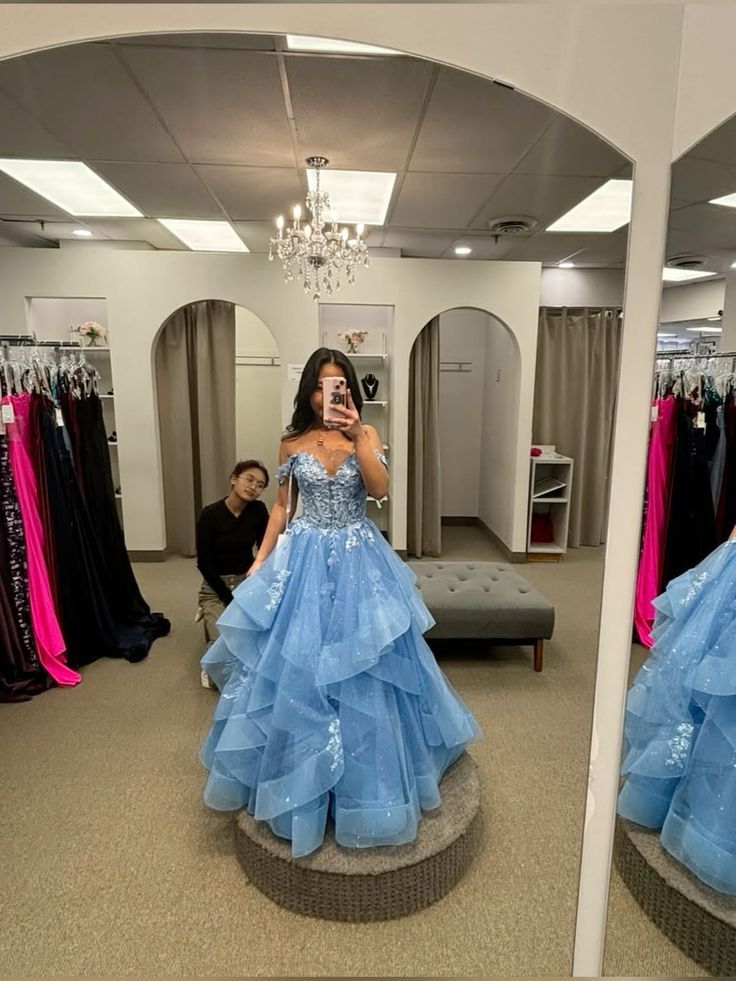 Süßes Ballkleid aus der Schulter blau Spitze Tüll Ballkleider Partykleid Geburtstag Outfits Abschlusskleid RB765