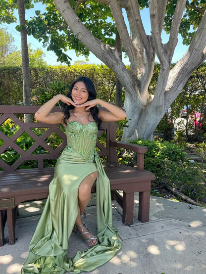 Modest Mermaid Spaghetti Straps Green Satin Long Prom Dresses Inspiration Prom Dress Senior Graduation Dress RB917