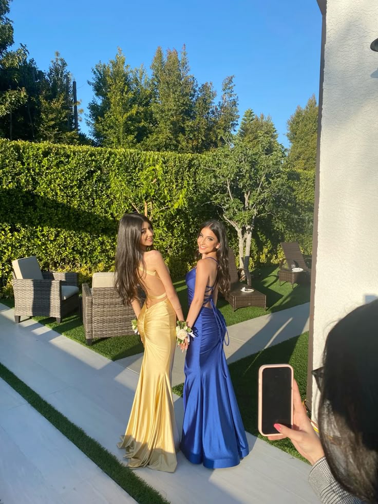 Robe de bal sirène unique en satin doré dos nu, longue robe de soirée, tenue d'anniversaire pour 21 ans, robe de remise de diplôme RB930