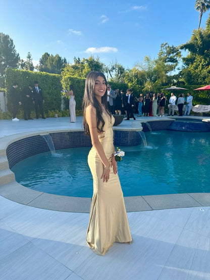 Robe de bal sirène unique en satin doré dos nu, longue robe de soirée, tenue d'anniversaire pour 21 ans, robe de remise de diplôme RB930