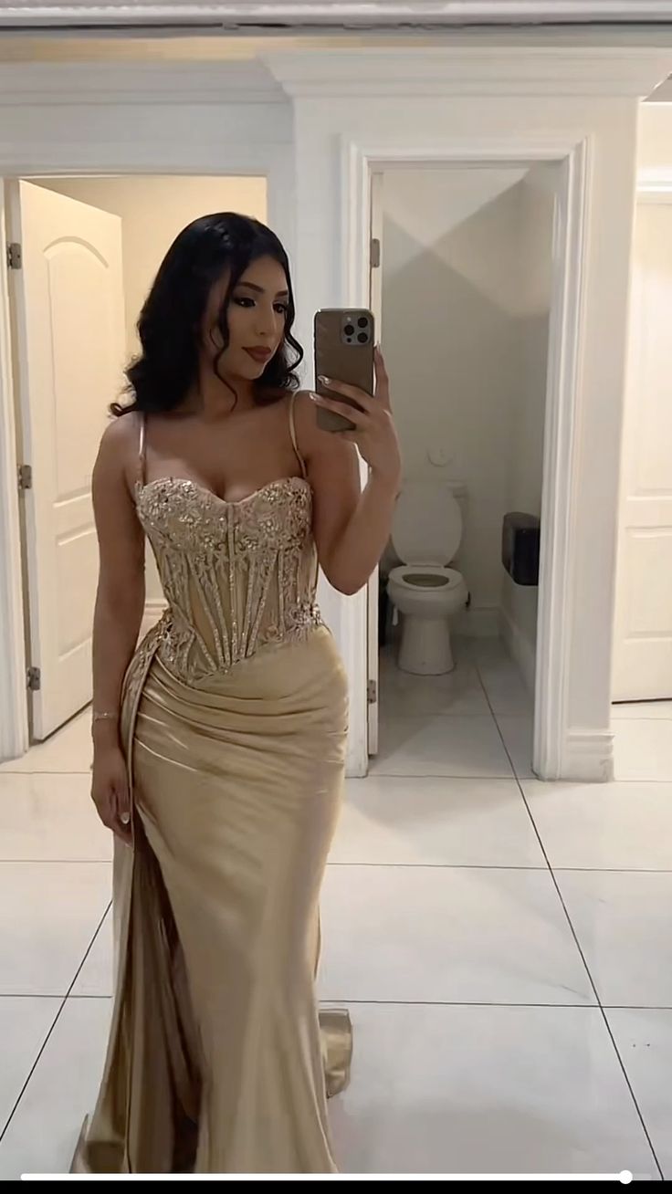 Robe de bal élégante en satin doré, style sirène, bretelles spaghetti, tenue de soirée pour 16e anniversaire, robe de remise de diplôme, RB945