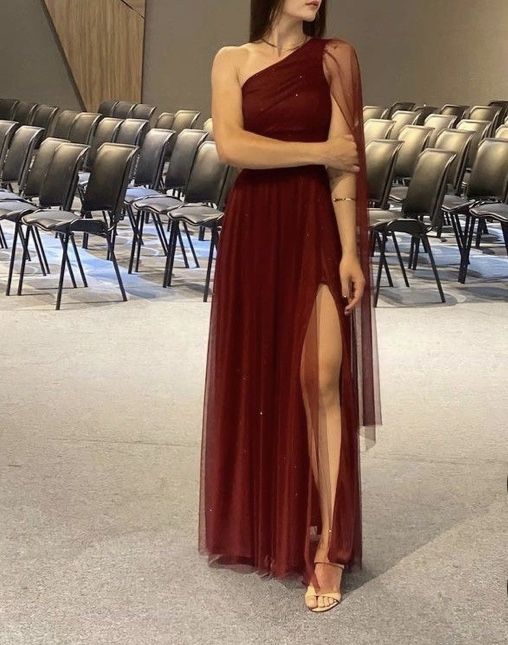 Robe de bal longue sexy bordeaux rouge asymétrique à paillettes et fente, tenue de soirée pour 22e anniversaire, robe de remise de diplôme RB960