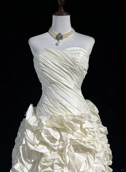 Chic White Sweetheart Bodycon Taffeta Short Birthday Dress Homecoming Dresses RF01029
