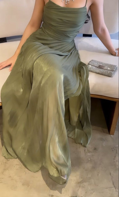 Superbes robes de demoiselle d'honneur trapèze en tulle à bretelles spaghetti, longues robes de bal pour événements RF0398