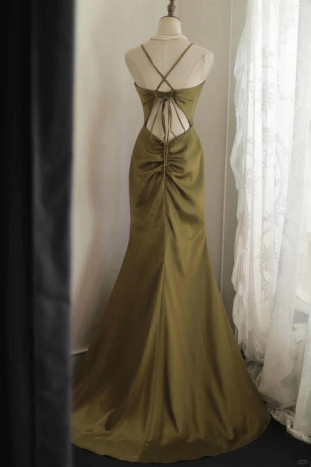 Simple Gray Yellow V-Neck Spaghetti Strap Mermaid Backless Evening Dress RF0402