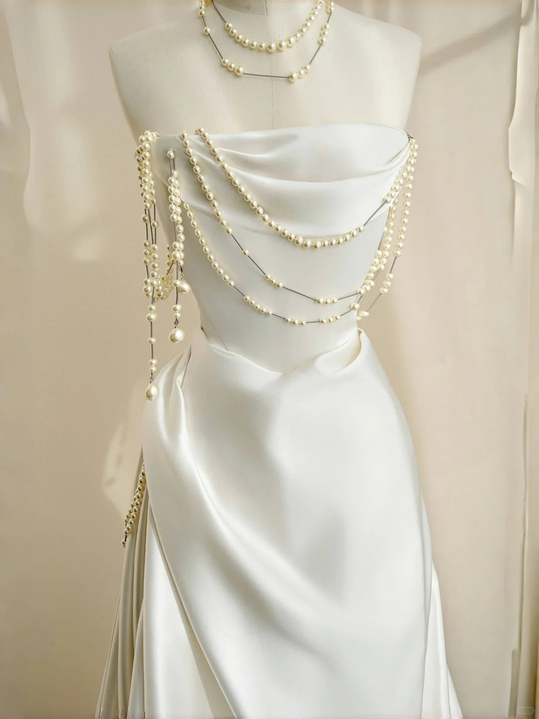 Elegant White Strapless Satin Mermaid Long Prom Dresses Pearl Wedding Dress- RF0453