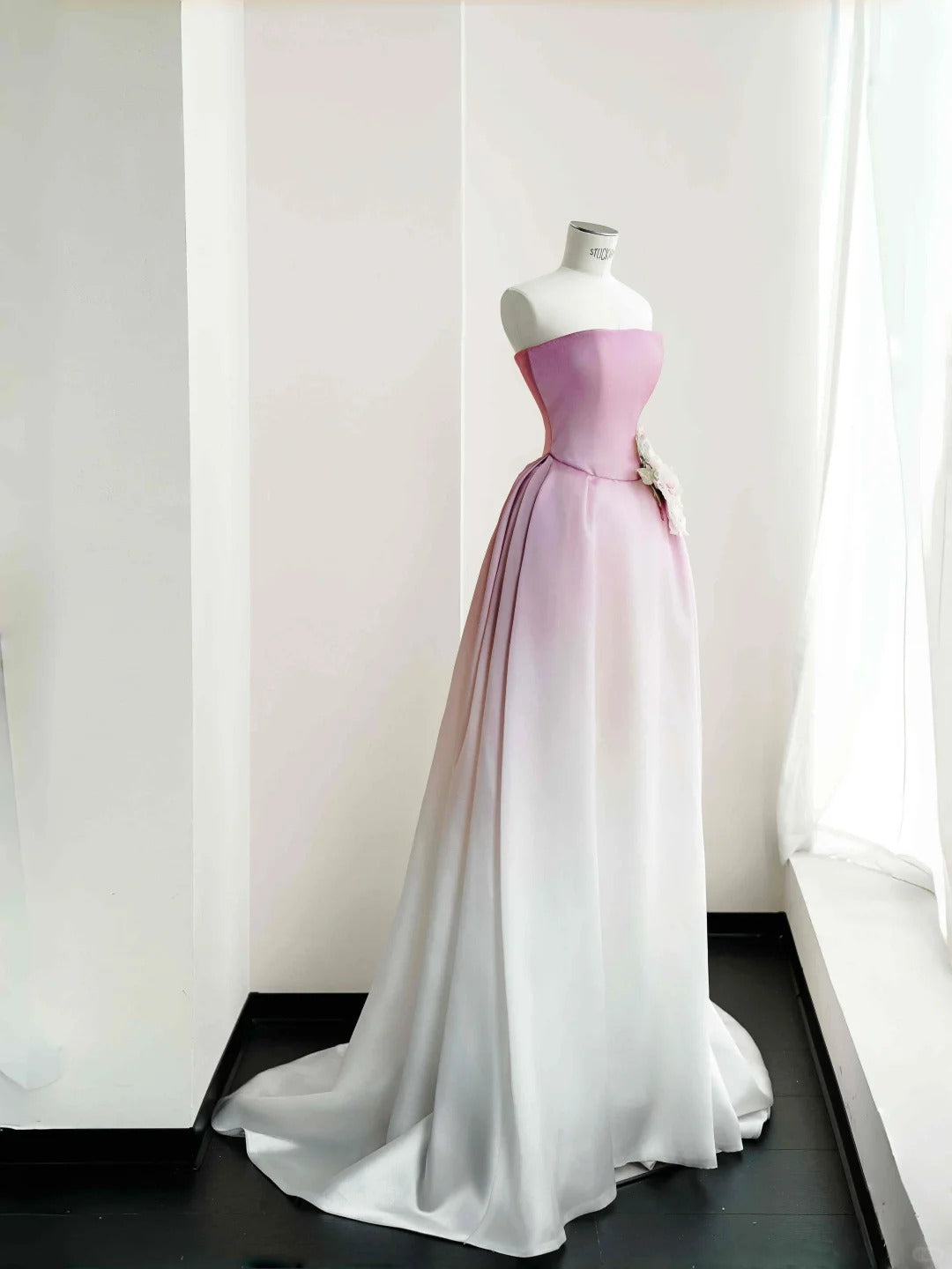 Robe de bal longue en satin rose dégradé, coupe trapèze, sans bretelles, magnifique robe de mariée RF0483