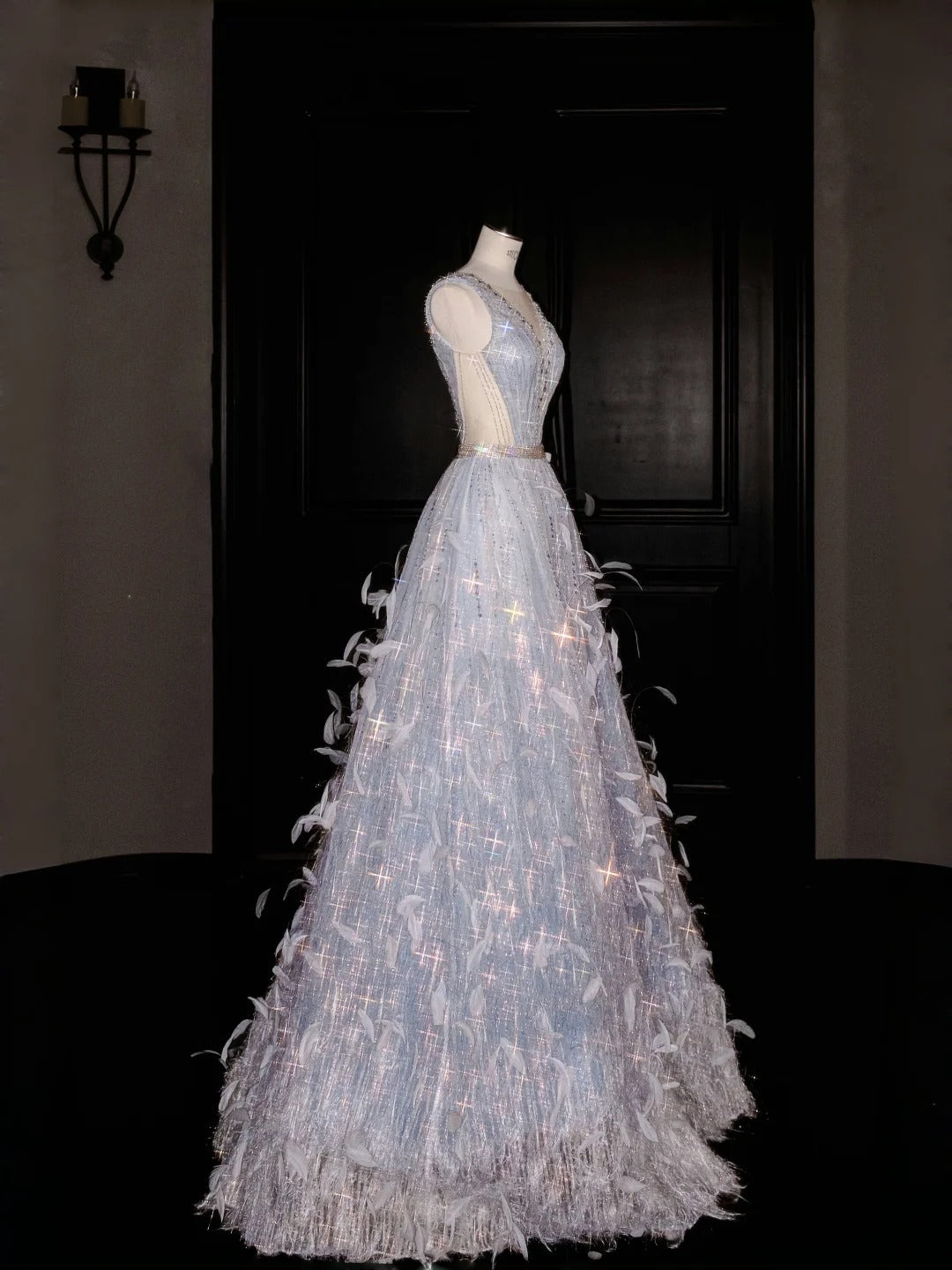 Beautiful V-neck Tulle Beaded Sequins A-Line Long Prom Dresses Sweet 16 Evening Dresses RF0492