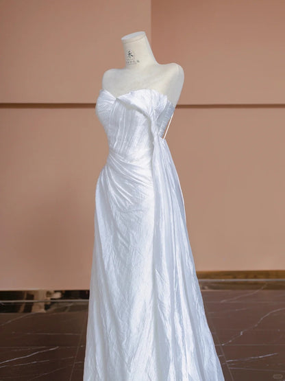 Beautiful White Strapless A-Line Chiffon Elegant Wedding Dress RF0556