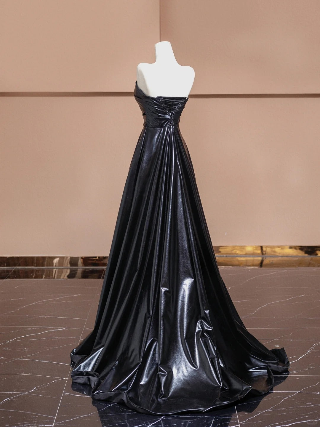 Elegant Black Strapless Satin A-Line Long Prom Dresses Formal Evening Gowns RF0574