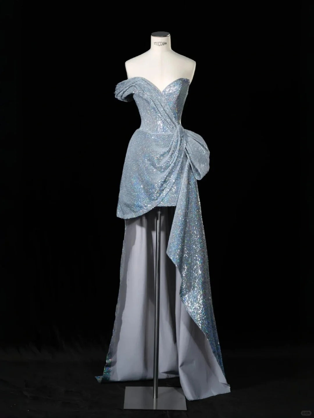 Elegant Silver Sweetheart Neck A-Line Sequins Long Prom Dresses Formal Evening Gowns  RF0593