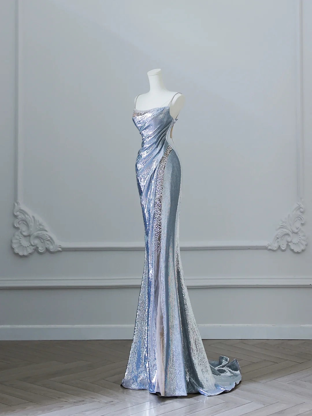 Elegant Silver Spaghetti Strap Mermaid Sequin Long Prom Dresses Formal Evening Gowns RF0616