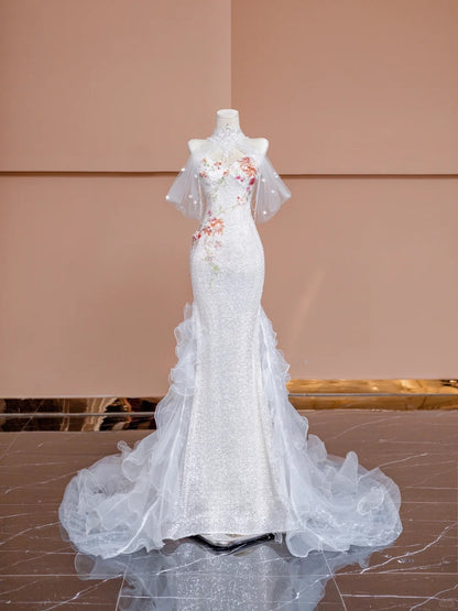 Superbe robe de mariée sirène blanche en tulle à paillettes et décolleté en cœur RF0651