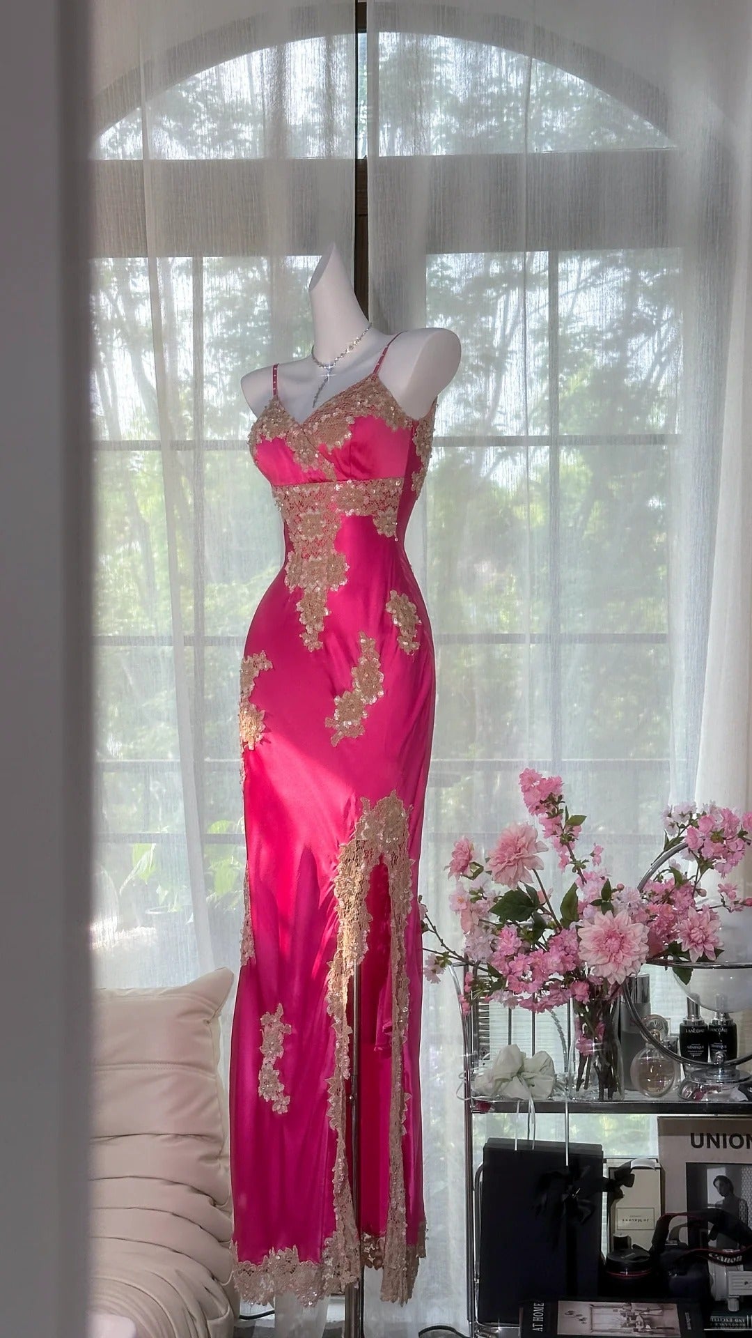 Robe de soirée longue en satin rose vif, élégante, à bretelles spaghetti, fourreau, en dentelle, RF0671