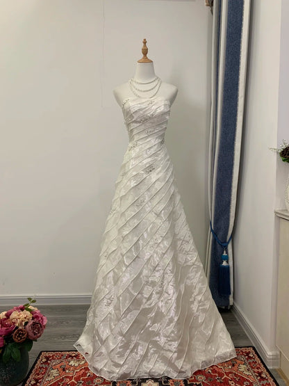 Stunning White Strapless A-Line Tulle Wedding Dresses RF0672