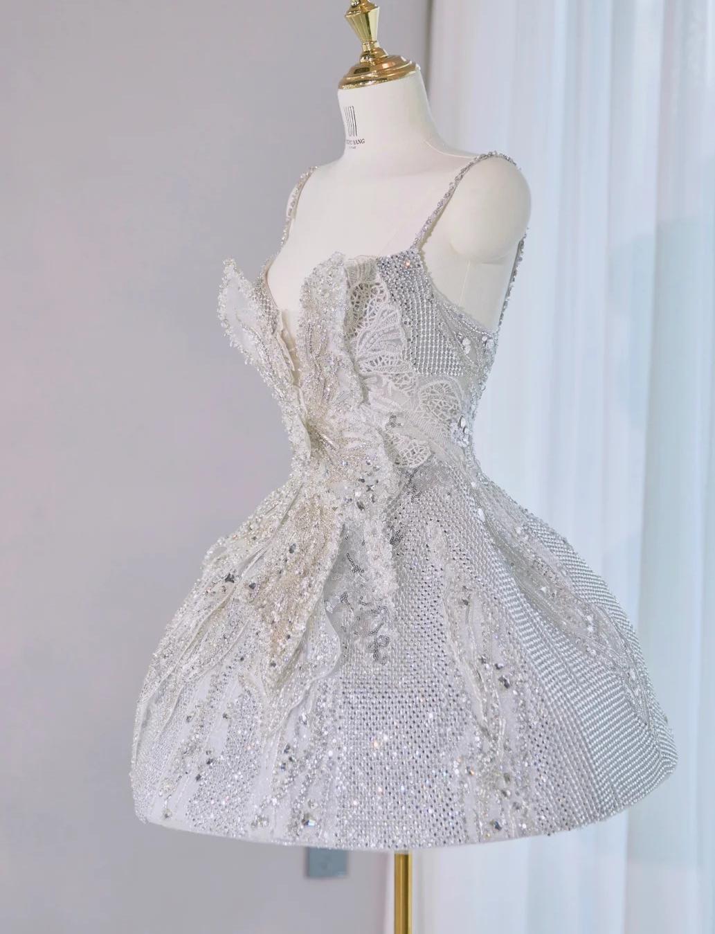 Stunning Silver Spaghetti Strap A-line Lace Beaded Short Prom Dresses Homecoming Dress with Bow RF0749