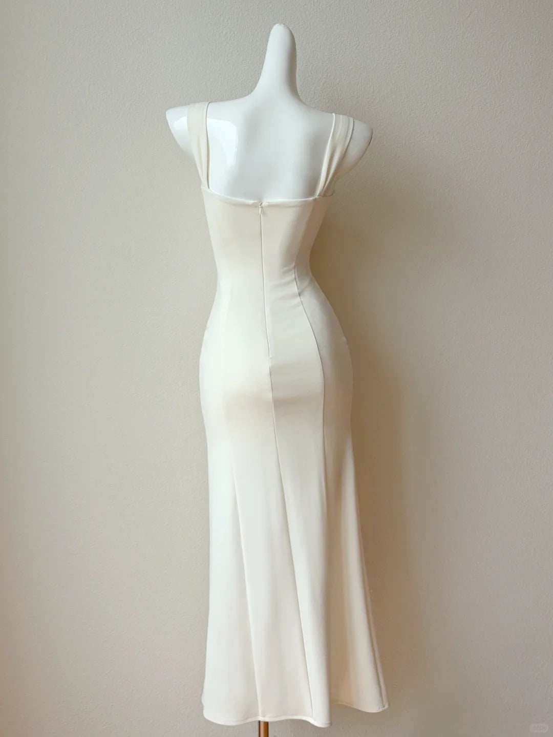 Elegant Light Ivory Spaghetti Straps Bodycon Satin Appliques  Prom Dresses Evening  Dress with Appliques RF0756