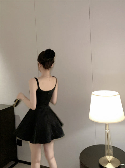 Elegant Black Square Neck A-Line Satin Short Evening Gowns Homecoming Dresses RF0778