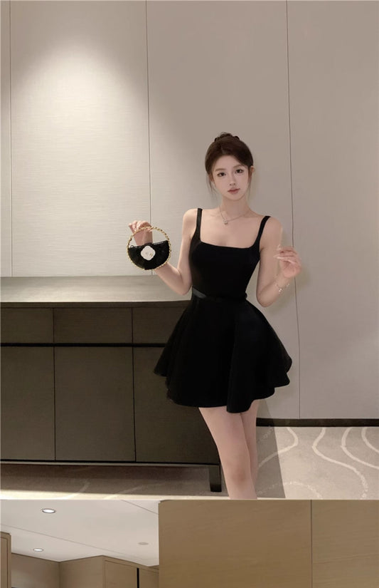 Elegant Black Square Neck A-Line Satin Short Evening Gowns Homecoming Dresses RF0778