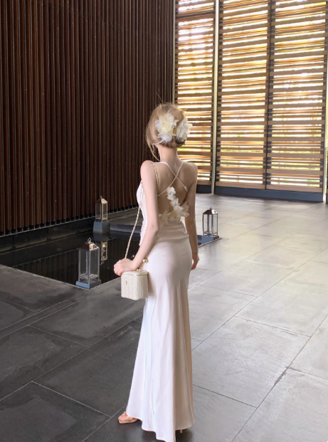 Süßes französisches Spaghettiträger-Etuikleid aus Satin, Sommerkleid RF0795