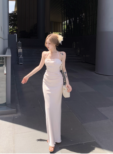 Süßes französisches Spaghettiträger-Etuikleid aus Satin, Sommerkleid RF0795