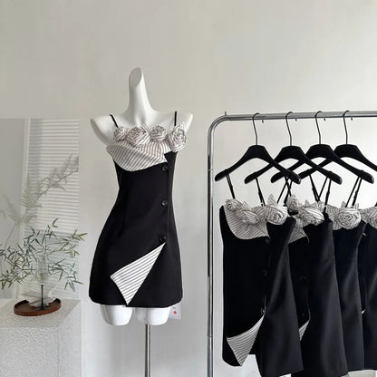 Elegante schwarze Spaghettiträger Etuikleid aus Satin, kurze Partykleider, Homecoming-Kleider RF0842