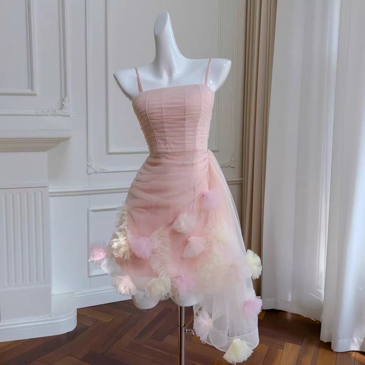 Robe de bal courte rose à bretelles spaghetti et appliques en tulle, coupe trapèze, RF0870