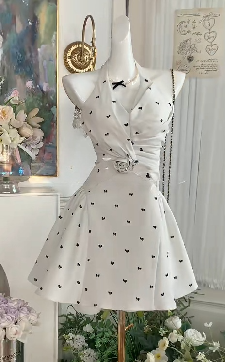Robe courte en satin blanc à col licou, coupe trapèze, pour soirée, RF0906