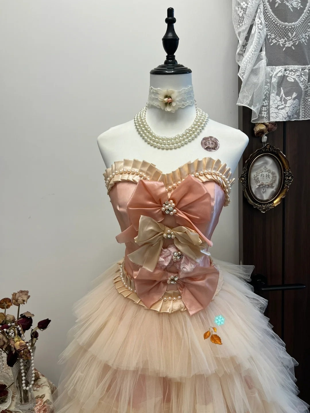 Superbe robe de bal courte en tulle à col en cœur et ligne A avec nœud RF0968