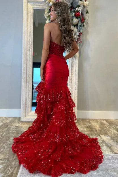 Robe de bal sirène modeste en dentelle rouge fendue et décolleté en cœur, robe de bal d'inspiration, robe de remise de diplôme RB1165
