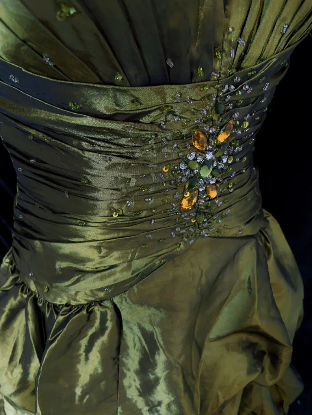 Bescheidene Ballkleider für den Abschlussball, olivgrün, Satin, bodenlang, formelle Abendgarderobe N3485