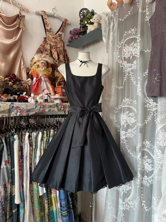 Cute A line Square Neck Little Black Dress 16th Birthday Gown Homecoming Outfits N3587