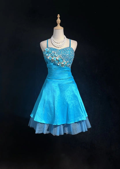 Jolie robe de soirée courte bleue à bretelles fines, avec jupe de bal, pour cocktail ou bal de promo N4218