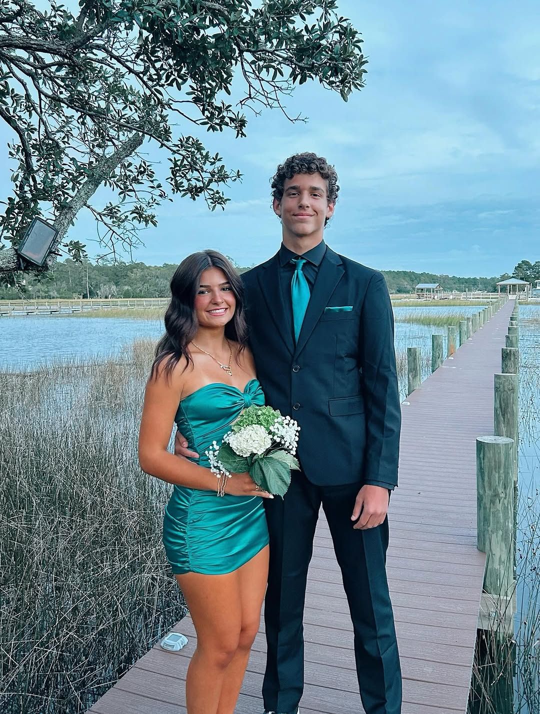 Sexy Sheath Sweetheart Green Satin Sleeveless Short Homecoming Dresses Senior High School For Teens Ideas Inspo Short Hoco Court Gowns RB7292