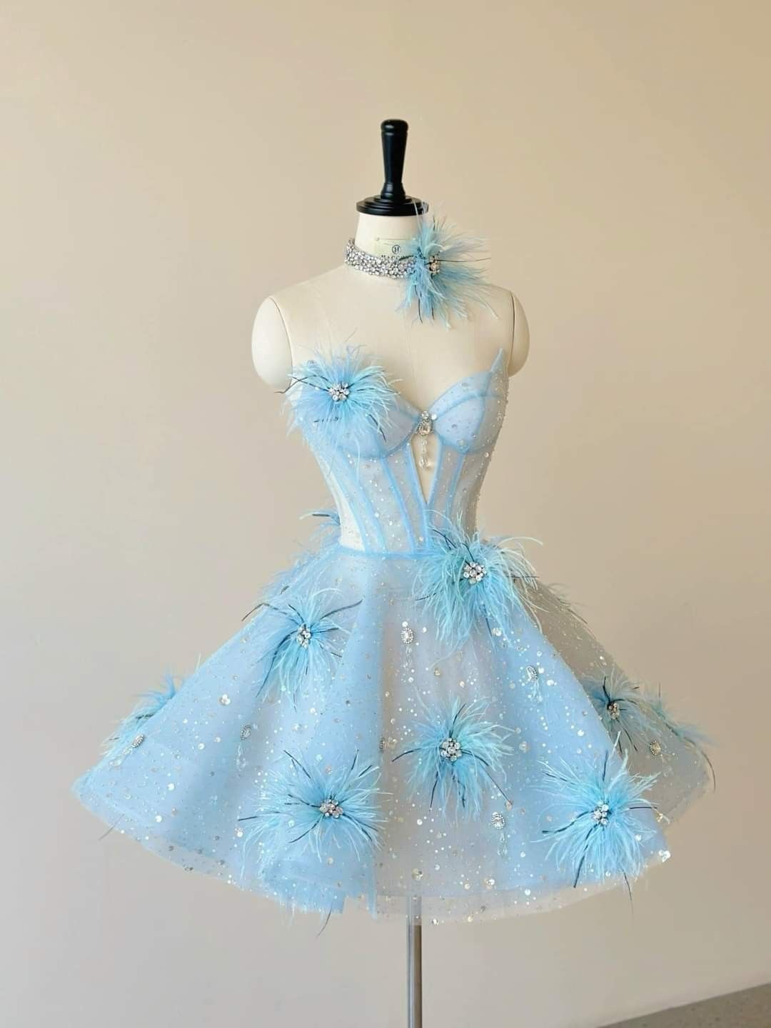 Robe de Soirée Habillée Bustier Bleu Ciel Clair Mini Courte Robe Hoco 19ème Anniversaire Robe de Bal RB4125