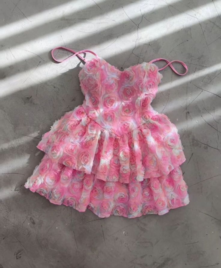 Robe de bal de rêve à fines bretelles, robe de soirée florale rose, courte mini robe pour 18ème anniversaire, tenues Hoco RB3516