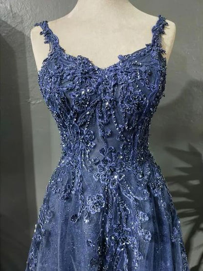 Elegantes, langes, marineblaues Tüllkleid in A-Linie mit Spaghettiträgern – perfekt für Abschlussball und Abendveranstaltung (N048)