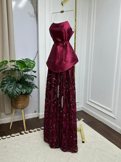 Robe de bal vintage trapèze sans bretelles en satin bordeaux, longueur au sol, inspiration dentelle, robe longue de bal B386
