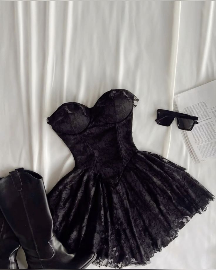 Simple A Line Strapless Little Black Dress Lace Mini Homecoming Dresses High Shool Grad Hoco Outfits RB4568