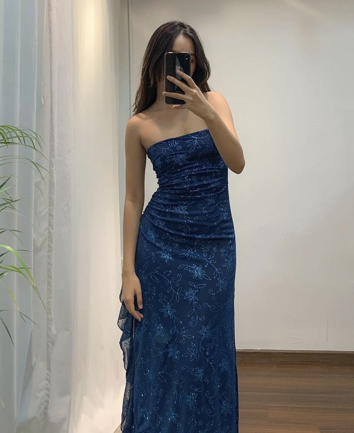Robe de soirée longue sirène sans bretelles en dentelle bleu roi scintillante AB741