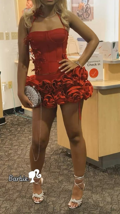 Mini-robes de bal rouges en satin, moulantes et sexy, avec licou, inspiration pour tenues de fin d'année et de rentrée RB3517